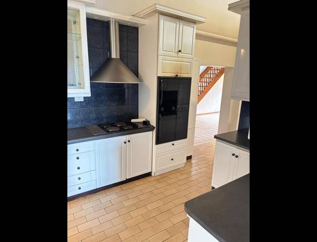4 BEDROOM PROPERTY TO RENT IN BO KAAP